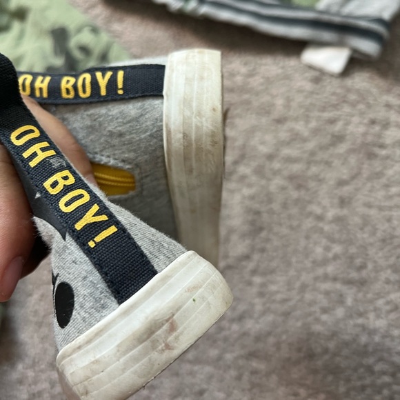 GUC Disney Store Mickey Oh Boy! Matching Sweat Suit size 2T and highstops size 7 - Picture 5 of 10